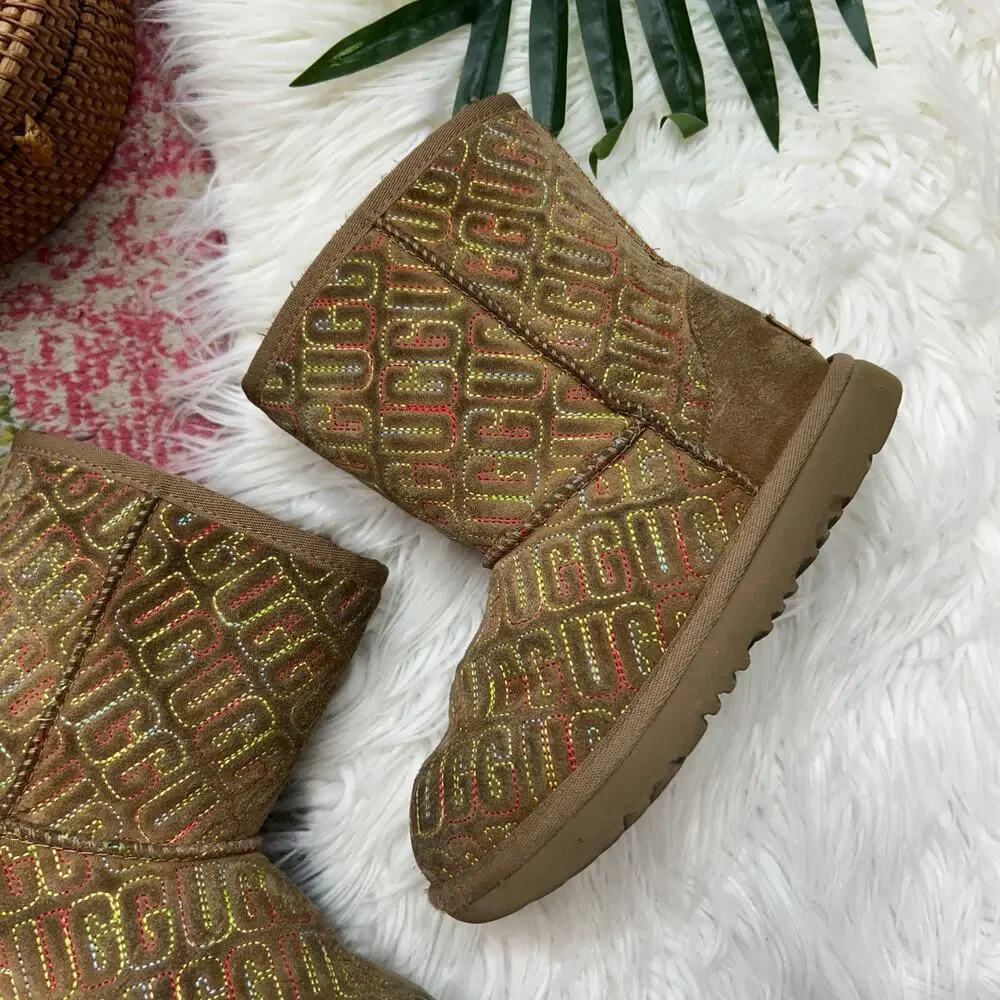 UGG some discoloration